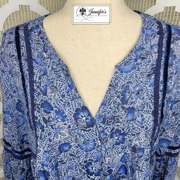 St. John's Bay Blue Floral Split Neck Balloon Sleeve Peasant Blouse Size L - Picture 3 of 12